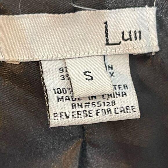 Luii black and white belted jacket, size small - Picture 6 of 10